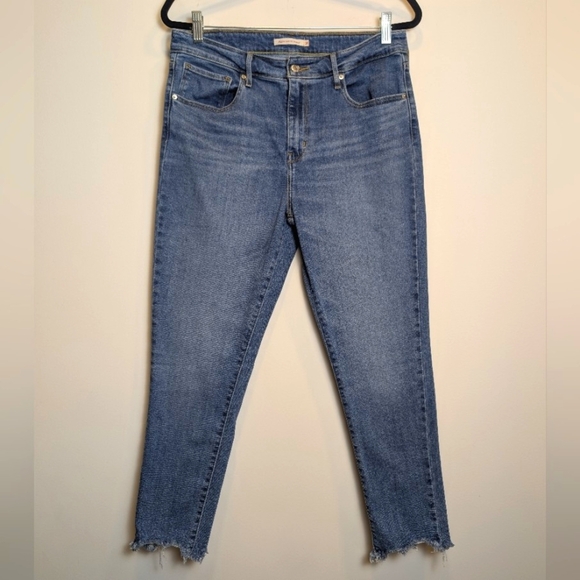 Levi's 721 High Rise Raw Hem Distressed Ankle Skinny Jeans Blue Denim Size 31 - Picture 1 of 8